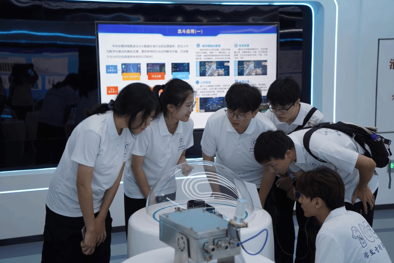 讓活躍科創(chuàng)參與蔚然成風(fēng) 篤定實(shí)踐積淀，篤實(shí)專業(yè)之行